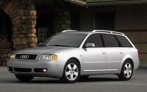 Audi A6 Avant 2001 года